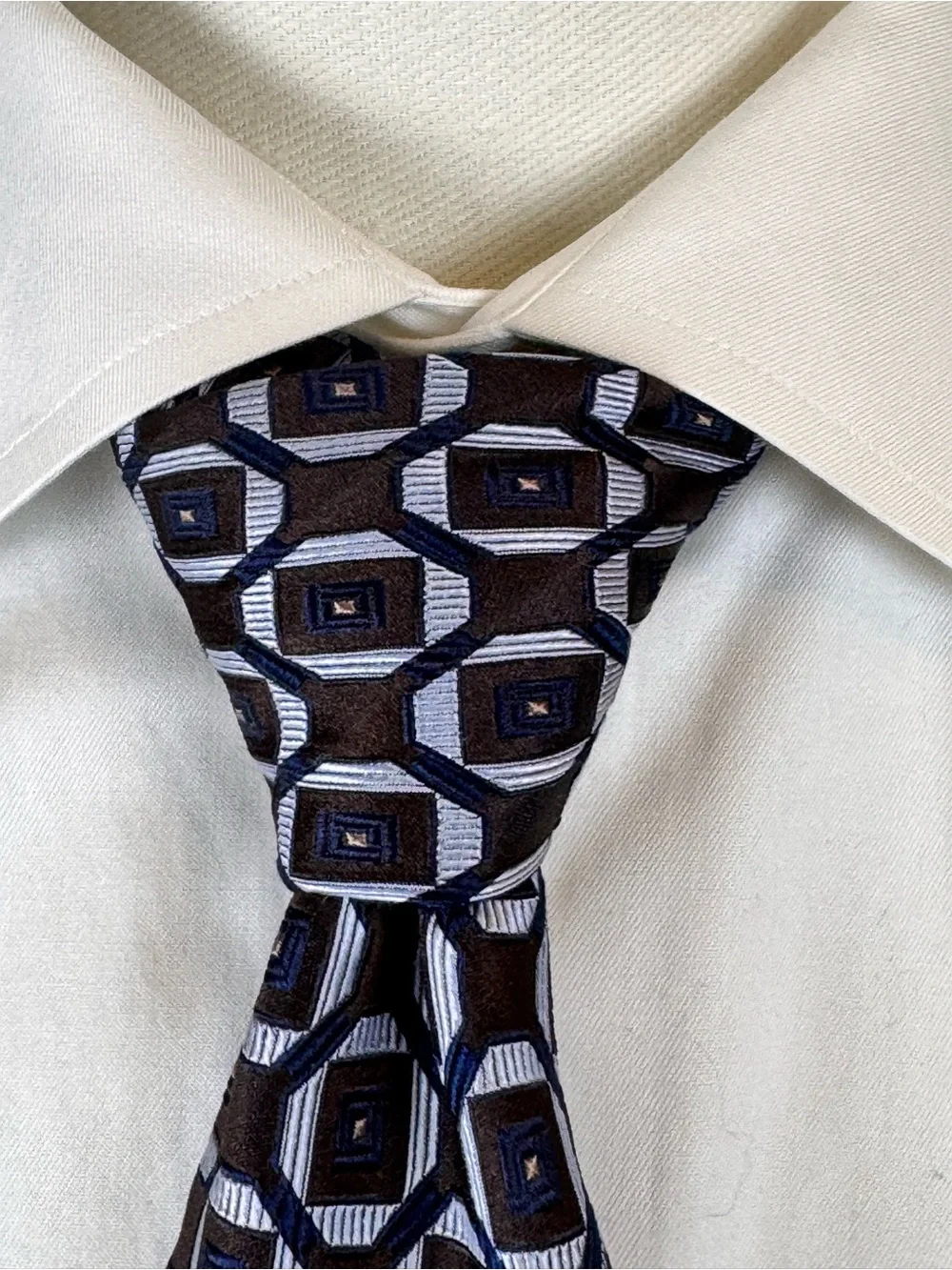 Stafford Executive Men’s Necktie 7 Fold Brown Tie with Navy Geometric Pattern